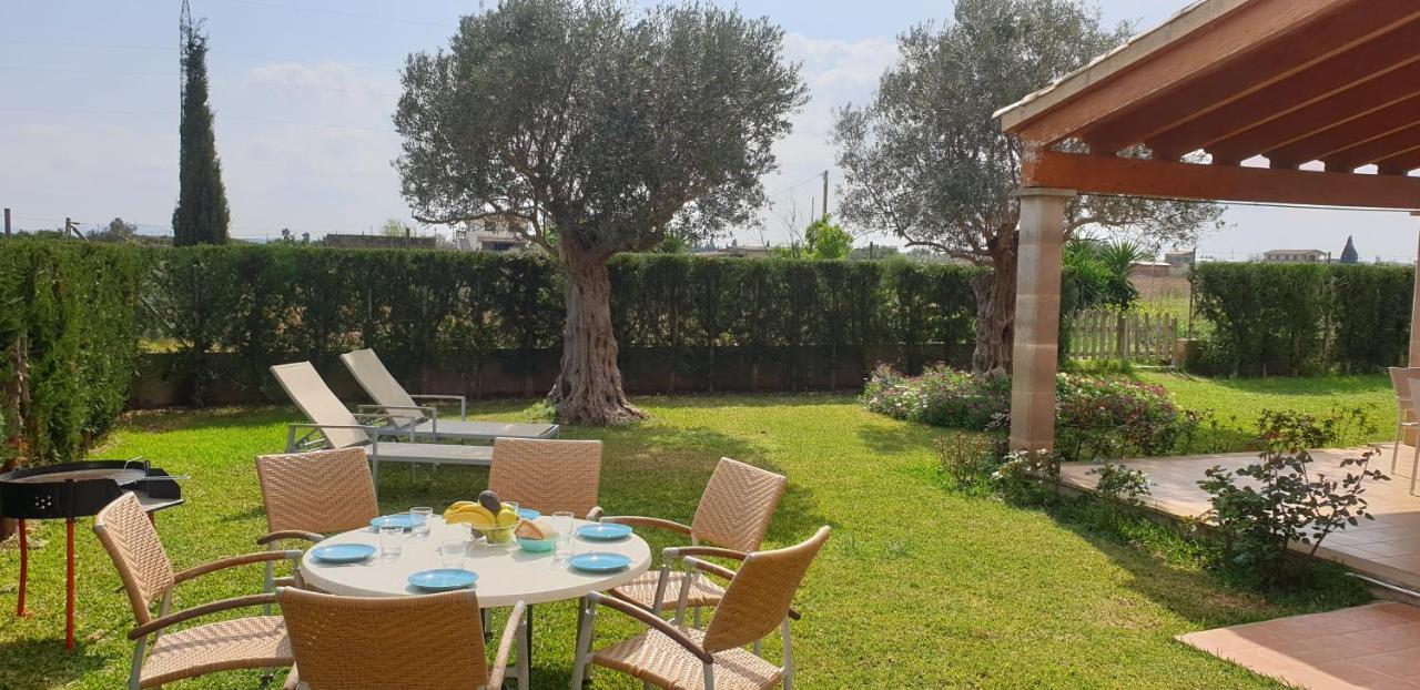 Son Gallina Con Piscina Y Jardin En Sa Pobla, Ideal 6 Personas Landhuis